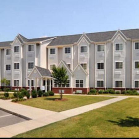 Microtel Inn & Suites Huntsville Exterior photo